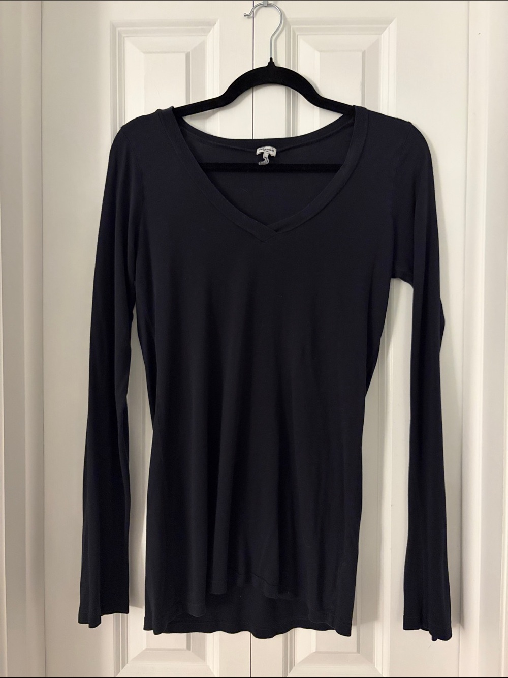 Splendid Black V-Neck Long Sleeve Tee, size S